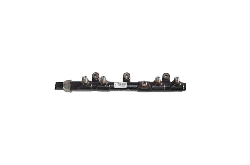 Listwa wtryskowa Nissan Navara D23 2.3 DCI M9T BiTurbo 165KM CZUJNIK