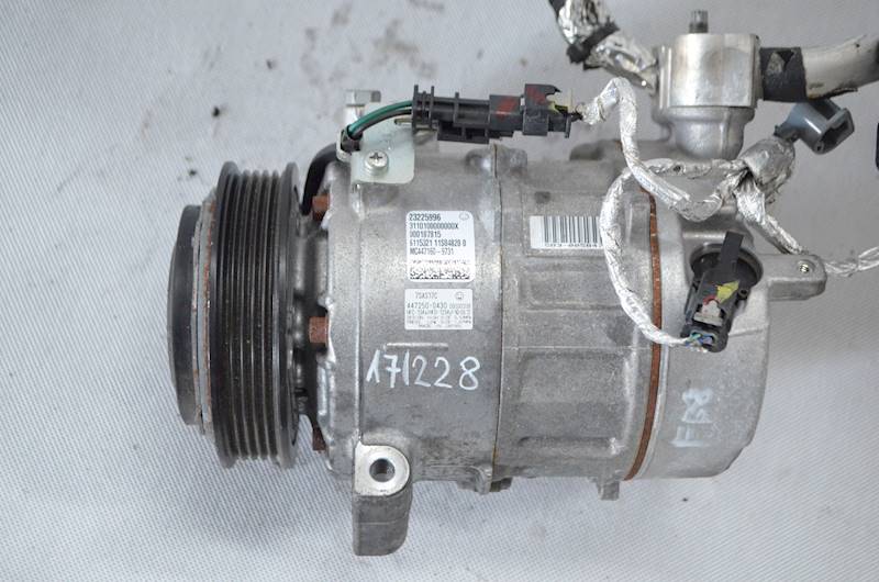 Sprężarka klimatyzacji Opel Insignia B Chevrolet Malibu 1.5 TURBO FB8 LFV