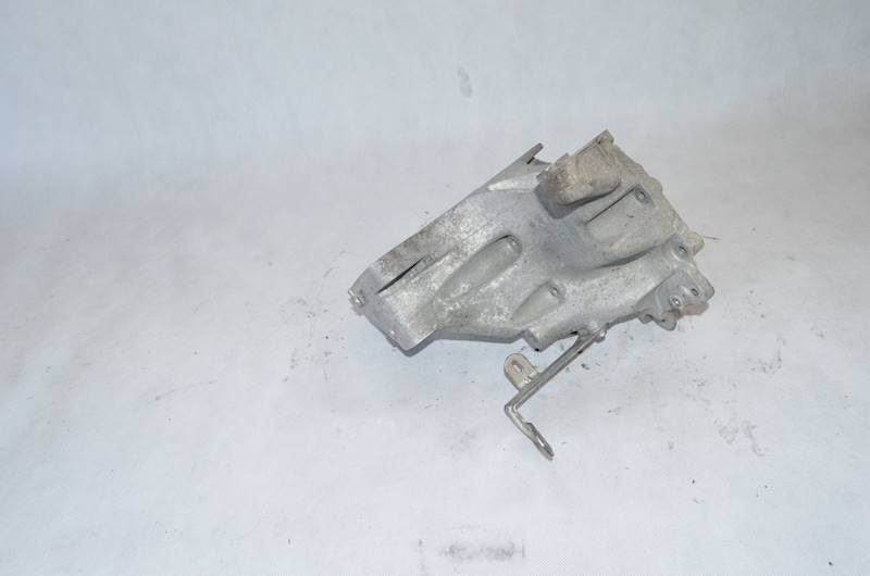 Łapa pompy wtryskowej Opel Vectra C Fiat 1.9 CDTI