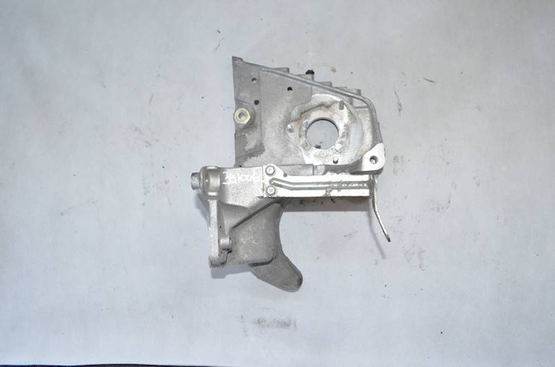 Łapa pompy wtryskowej Opel Vectra C Fiat 1.9 CDTI