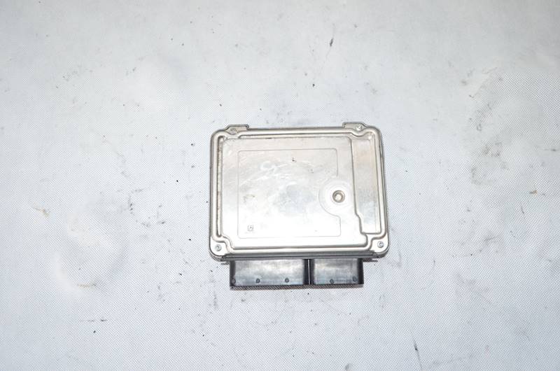 Sterownik Audi A4 B8 FL 2.0 TDI 03L906018AC 0281018375