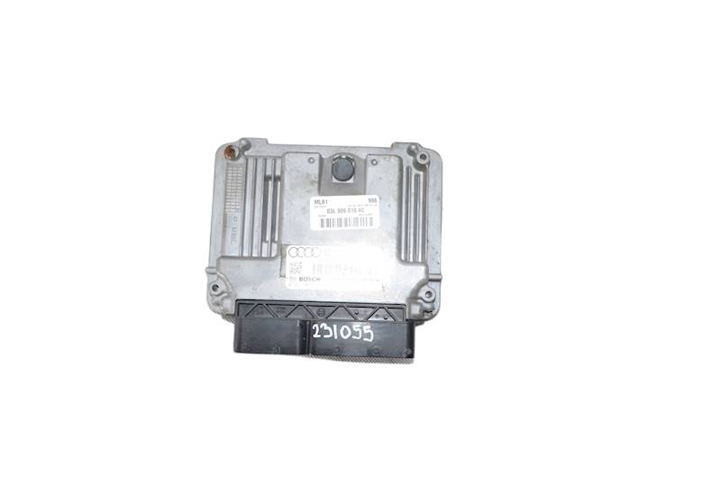 Sterownik Audi A4 B8 FL 2.0 TDI 03L906018AC 0281018375