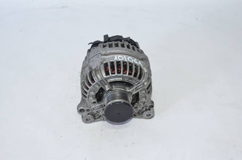 Alternator VW Golf VI Tiguan Skoda Octavia 1.4 TSI 03C903023A 0124525093