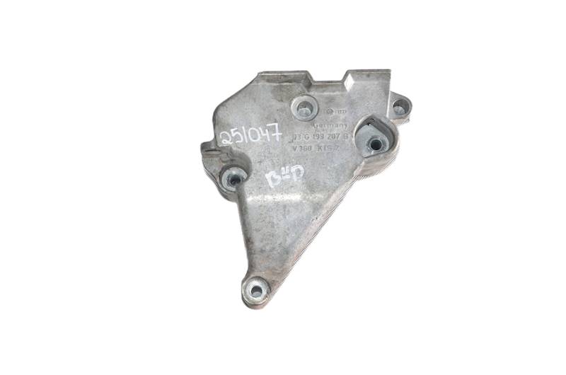 Łapa silnika VW Golf V Passat B6 Skoda Octavia II 2.0 TDI 140 KM 03G199207B