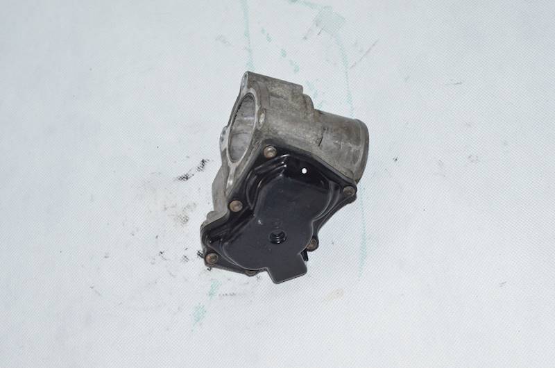 Przepustnica Renault Trafic Opel Vivaro 2.0 2.3 DCI M9R M9T 8200987453