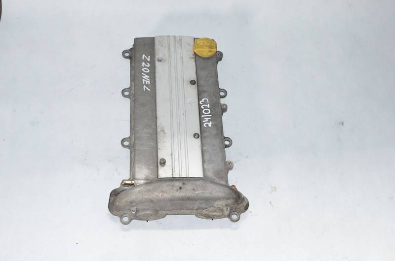 Pokrywa zaworów Opel Vectra C Saab 9-3 1.8 2.0 T