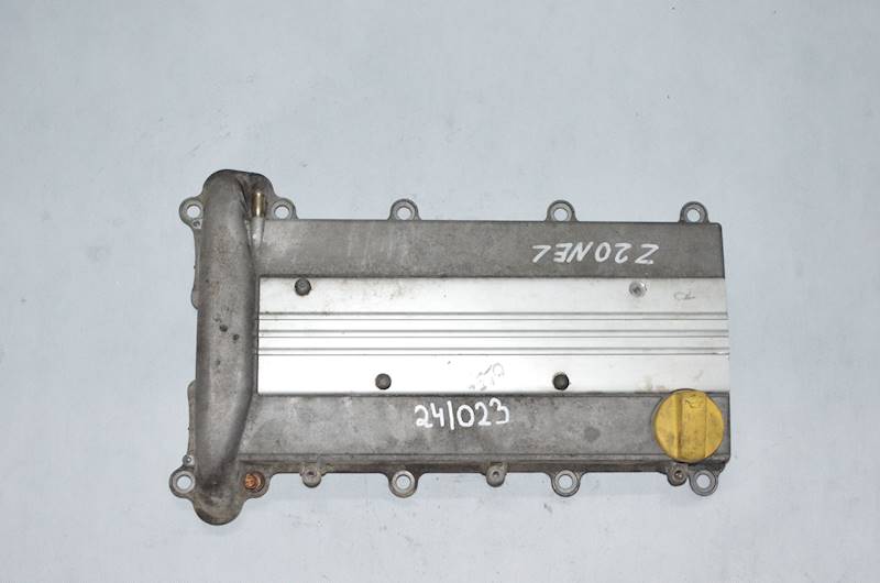 Pokrywa zaworów Opel Vectra C Saab 9-3 1.8 2.0 T