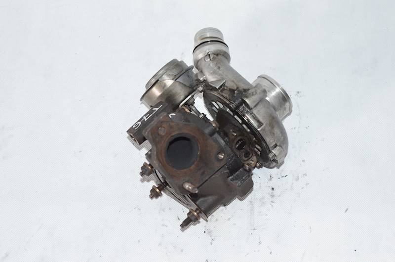 Turbina Renault Laguna III Megane III Scenic III 2.0 DCI M9R 765015-5006S