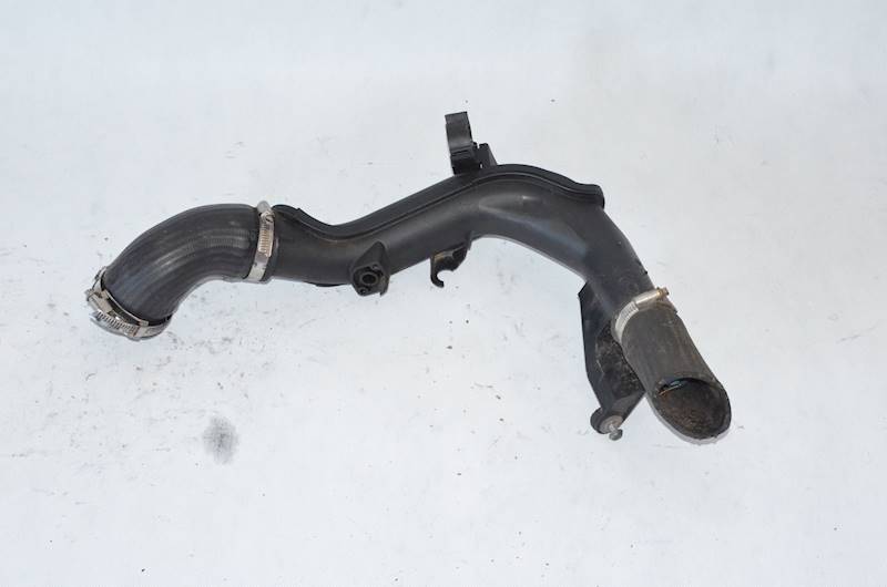 Rura intercoolera VW Passat B6 Audi A4 B7 2.0 TDI