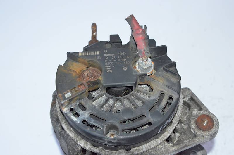 Alternator Renault Clio IV Modus 1.5 DCI 120 A 5PK 0124425029 8200360480