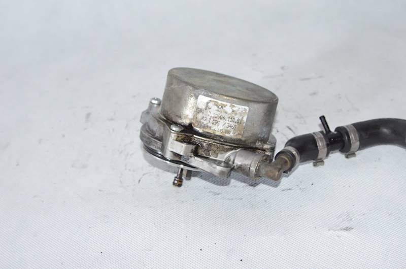 Pompa wakum Audi Q7 A4 B8 VW Touareg 2.7 3.0 TDI