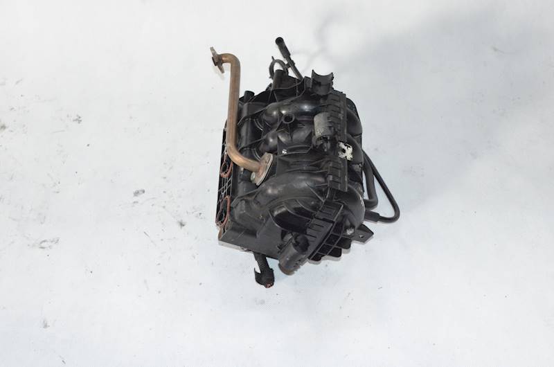 Kolektor ssący Opel Agila Corsa C 1.0 12V 09157499