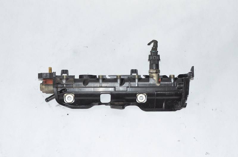 Listwa wtryskowa Renault Megane II 1.9 DCI CZUJNIK 8200396999 0445214078