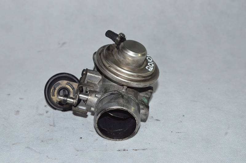 Zawór EGR VW Golf IV Sharan Bora Seat Leon 1.9 TDI 038129637 038131501A