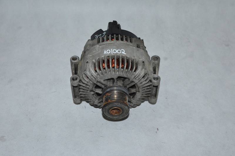 Alternator Jeep Grand Cherokee Commander 3.0 CRD 04801250AA TG17C028