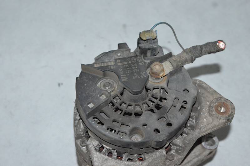 Alternator Opel Astra H Meriva A Vectra C 1.6 1.8 16V 0124325163 13229984