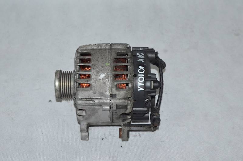 Alternator VW Golf VI Passat B7 Tiguan Skoda Superb II 1.4 TSI CAX TG11C048