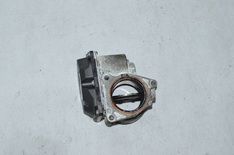 Przepustnica VW Golf V Passat B6 Audi A3 1.9 TDI 03G128063M A2C53324665