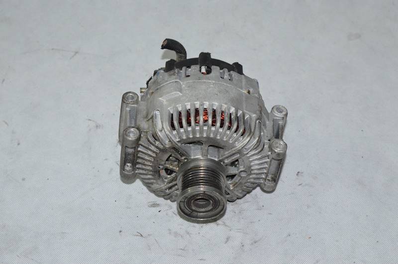 Alternator Jeep Grand Cherokee Commander 3.0 CRD 04801250AA TG17C028