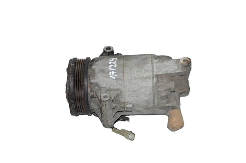 Sprężarka klimatyzacji Opel Meriva A Zafira B Astra IV J  1.7 CDTI 13297442