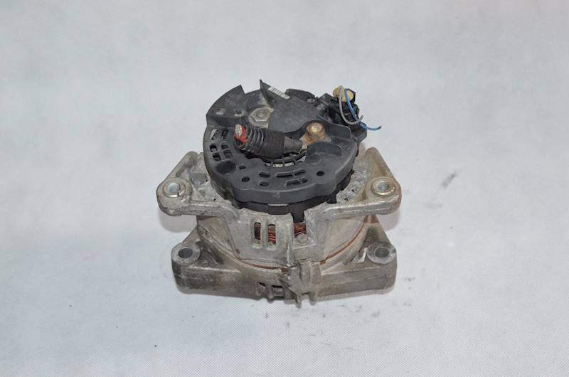 Alternator Opel Astra J Meriva B Corsa D 1.4 TURBO 0124425084 13284408 CP