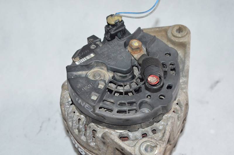 Alternator Opel Astra J Meriva B Corsa D 1.4 TURBO 0124425084 13284408 CP