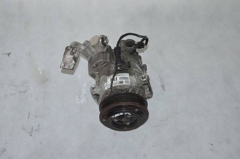 Sprężarka klimatyzacji Opel Astra J Mokka Meriva B 1.7 CDTI A17DTS 13412248