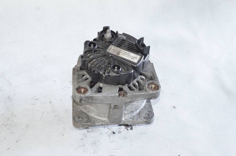 Alternator Renault Master Opel Movano Vivaro 2.5 DCI G9U TG11C040 LRA03108