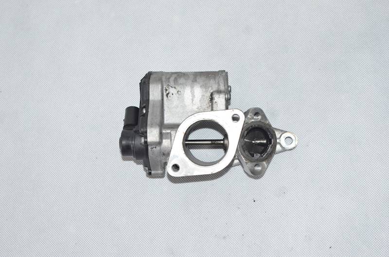 Zawór EGR Suzuki Grand Vitara Renault  Laguna II 1.9 DCI DDIS A2C53025930