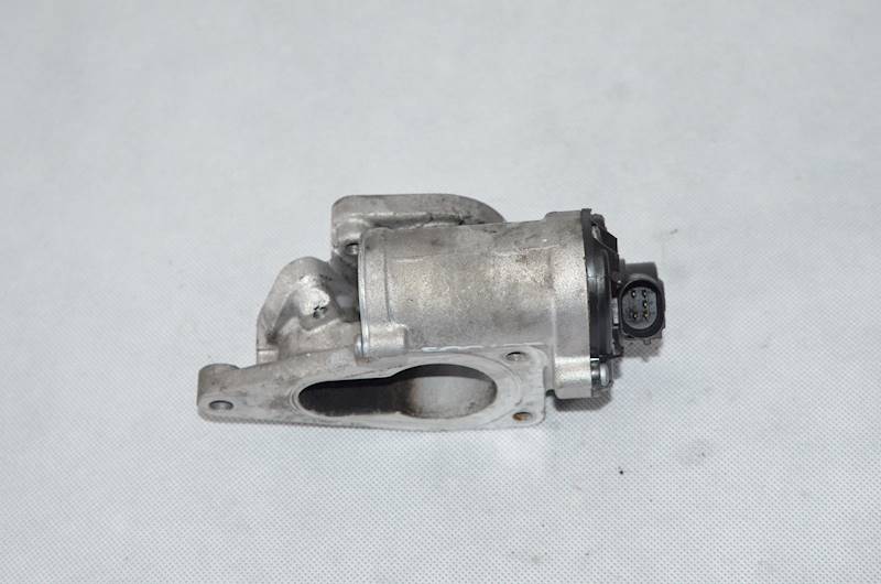 Zawór EGR Suzuki Grand Vitara Renault  Laguna II 1.9 DCI DDIS A2C53025930