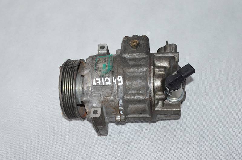 Sprężarka klimatyzacji VW Golf V Caddy Touran 1.9 2.0 TDI 1K0820803G PXE16