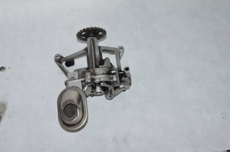 Pompa oleju Ford Focus Mk3 Mondeo Mk4 C-Max Mk2 2.0 TDCI 9682393380 
