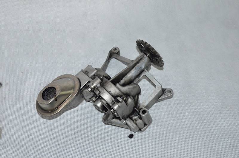 Pompa oleju Ford Focus Mk3 Mondeo Mk4 C-Max Mk2 2.0 TDCI 9682393380 