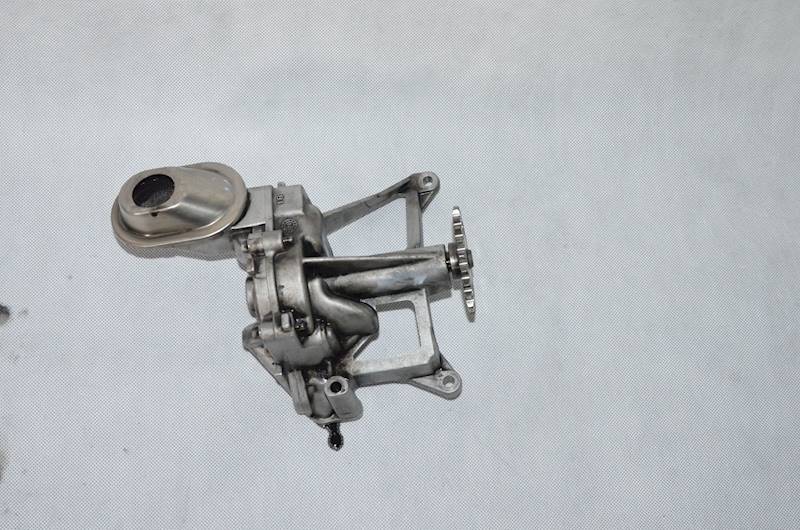 Pompa oleju Ford Focus Mk3 Mondeo Mk4 C-Max Mk2 2.0 TDCI 9682393380 