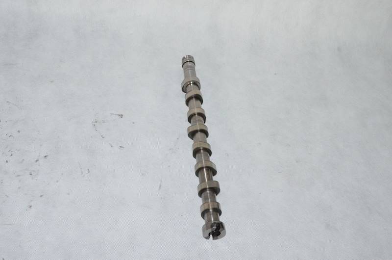 Wałek rozrządu Peugeot 307 508 Citroen C3 1.6 HDI 1.6 TDCI EURO5 9684569080