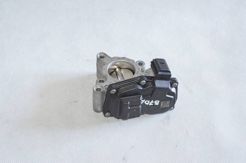 Przepustnica Ford Focus Mk4 Fiest Mk8 Puma 1.0 ECOBOOST B7DA H6BG-9F991-AA