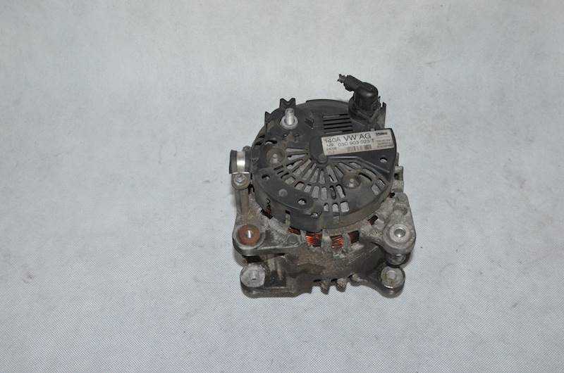 Alternator VW Golf VI Tiguan Seat Leon III 1.4 TSI CAX 03C903023T TG14C028