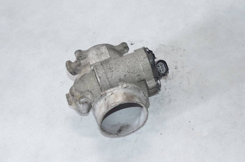 Zawór EGR Renault Master II Opel Movano 2.5 DCI 8200222772 A2C53094175