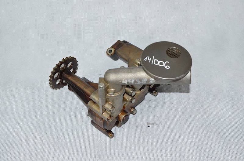 Pompa oleju BMW X5 E53 Range Rover 4.4 V8 448S2 1439268 7503664 