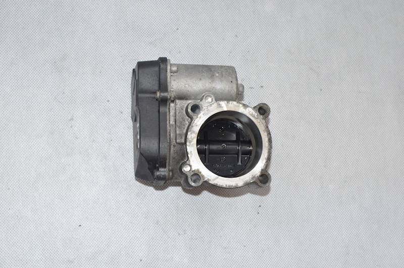 Przepustnica VW Golf VI Tiguan Passat B7 1.4 TSI CAX 03C133062C A2C53030936