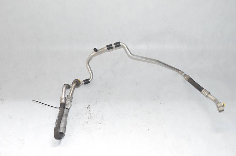 Przewód rura sprężarki klimatyzacji VW Passat B6