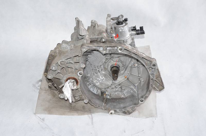 Skrzynia biegów Opel Insignia A Astra H J Zafira 2.0 CDTI F40 A20DTH A20DT
