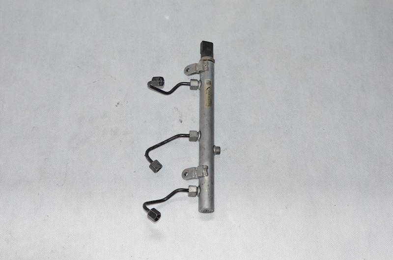 Listwa wtryskowa Mercedes S W221 E 211 3.0 CDI V6 A6420700695 0615100090
