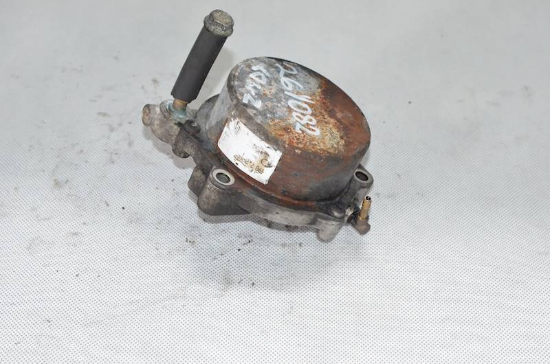 Pompa wakum Opel Zafira B Vectra C Signum 1.9 CDTI