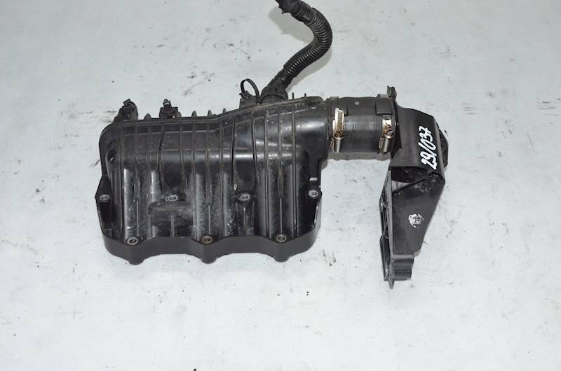 Kolektor ssący Ford Focus Mk3 1.0 ECOBOOST M2DA
