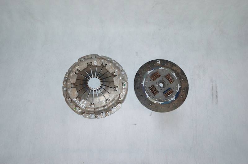 Docisk + tarcza Renault Master Opel Movano 2.5 DCI G9U 324061610 124056510