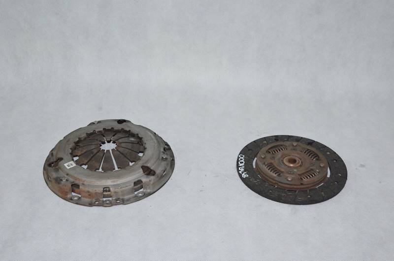 Docisk + tarcza Fiat Stilo Panda Tipo II Doblo II 500 1.4 16V 843A1000 B670