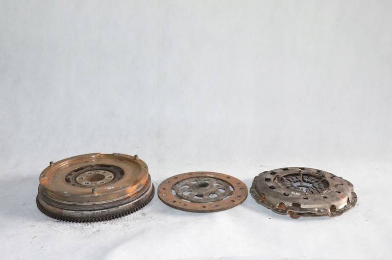 Koło dwumasowe BMW E46 E90 E91 E87 118i 120i 1.8 2.0 i N42 N43 N46 KOMPLET