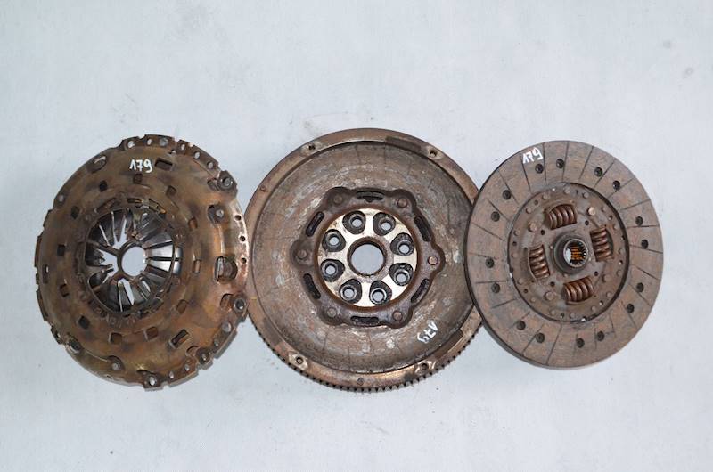 Koło dwumasowe Ford Transit 2.4 DI TDDI 3C11-7550-CB LUK KOMPLET