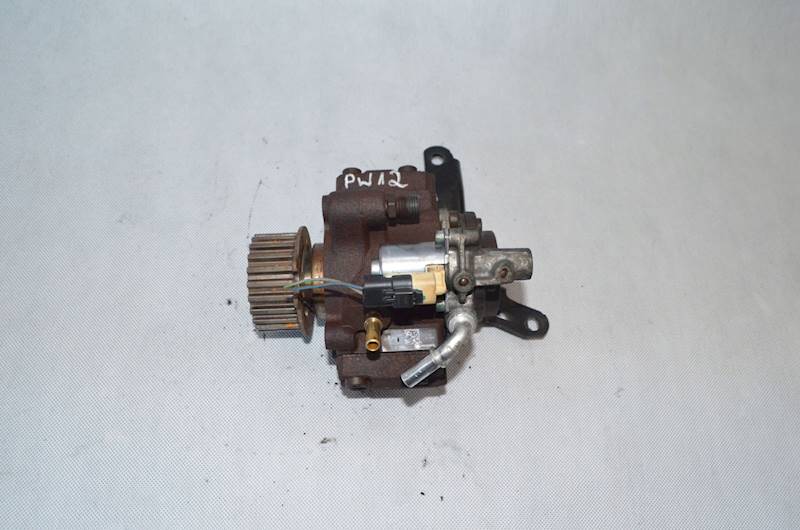 Pompa wtryskowa Ford Focus Mk3 C-Max II Mondeo MK4 LIFT Volvo C30 1.6 TDCI